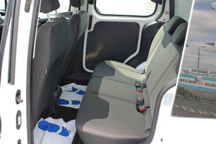 Ford Transit Courier Gwarancja F-vat Salon Polska zdjęcie 11
