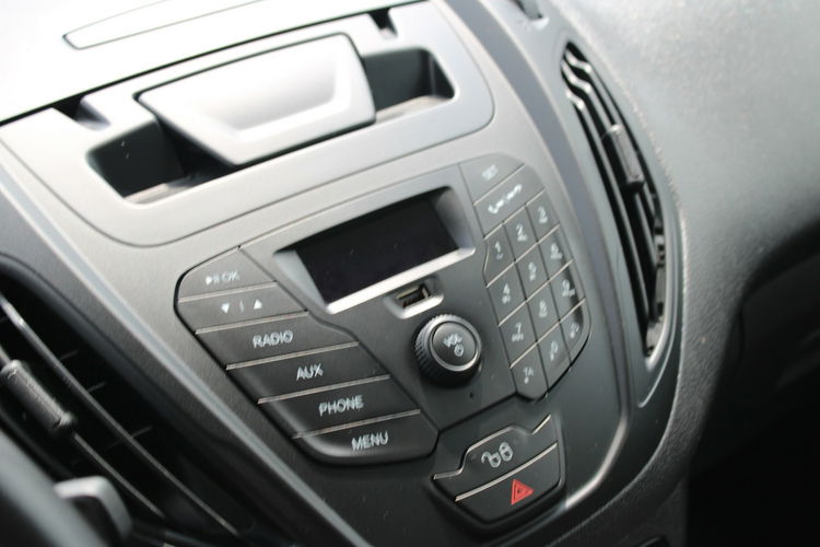 Ford Transit Courier Gwarancja F-vat Salon Polska zdjęcie 16
