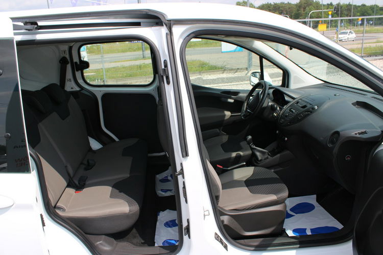 Ford Transit Courier Gwarancja F-vat Salon Polska zdjęcie 20