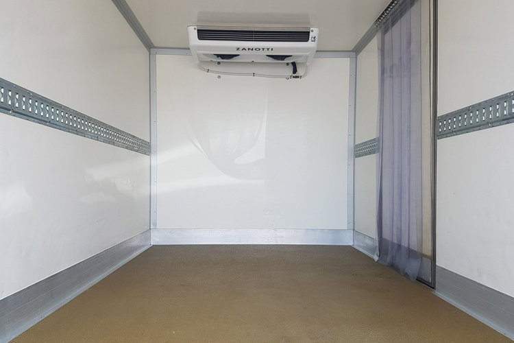 Renault Master CHŁODNIA AGREGAT 6EP IZOTERMA 3.40x2.04x1.94 KLIMA DMC 3500 KG zdjęcie 17