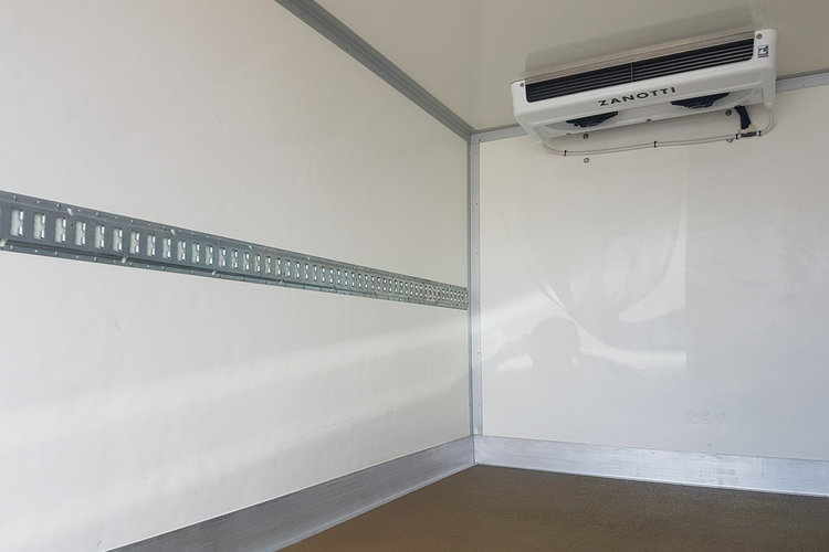 Renault Master CHŁODNIA AGREGAT 6EP IZOTERMA 3.40x2.04x1.94 KLIMA DMC 3500 KG zdjęcie 19