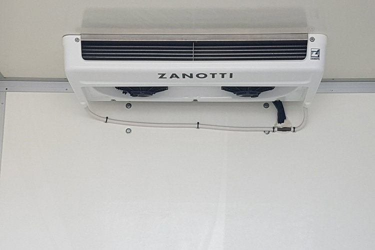 Renault Master CHŁODNIA AGREGAT 6EP IZOTERMA 3.40x2.04x1.94 KLIMA DMC 3500 KG zdjęcie 6