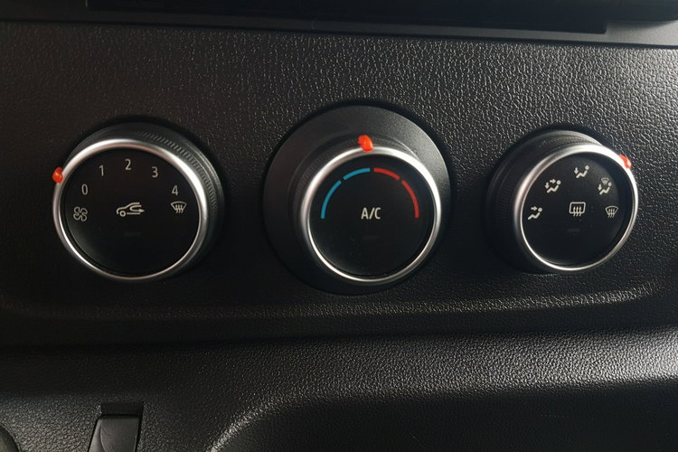 Renault Master CHŁODNIA AGREGAT 6EP IZOTERMA 3.40x2.04x1.94 KLIMA DMC 3500 KG zdjęcie 23