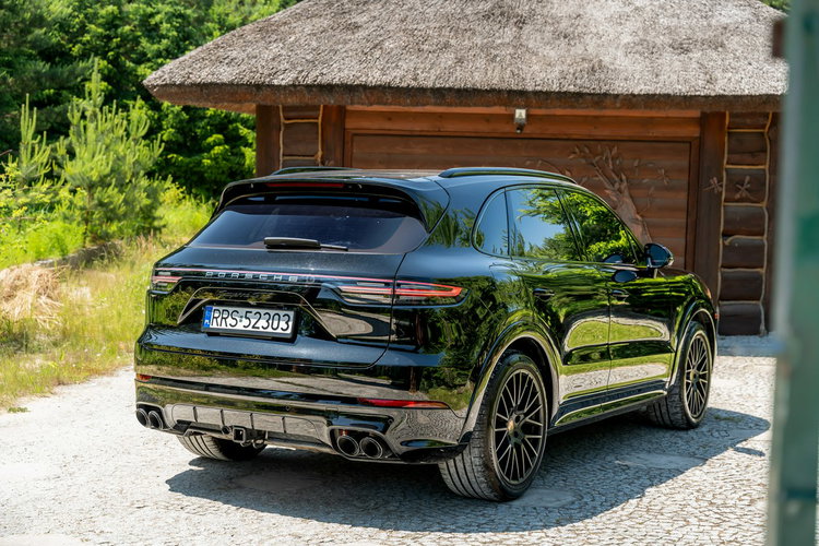 Porsche Cayenne GTS 4.0 V8 460KM / Sport Design / Black Edition / Fullbody PPF / FV zdjęcie 4