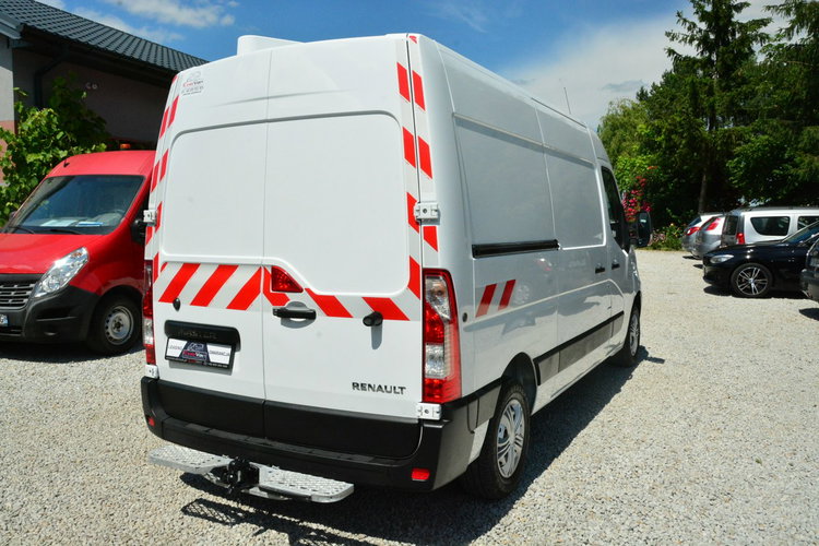 Renault Master sredniak max master L2H2 3 osobowy pełna opcja regały zdjęcie 4