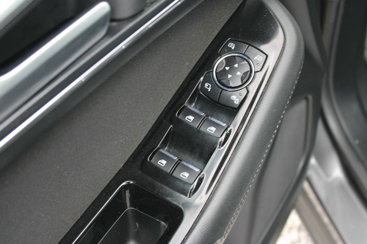 Ford S-Max Titanium 160HP zdjęcie 14