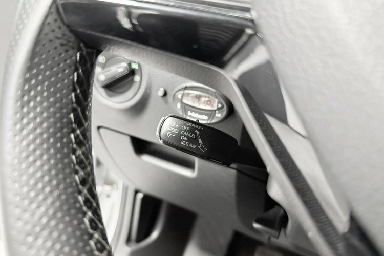 Skoda Octavia RS 2.0 TDI 184KM VRSMode KeyLess LED Bi-Xenon Navi KESKIN 19" Niemiec zdjęcie 30