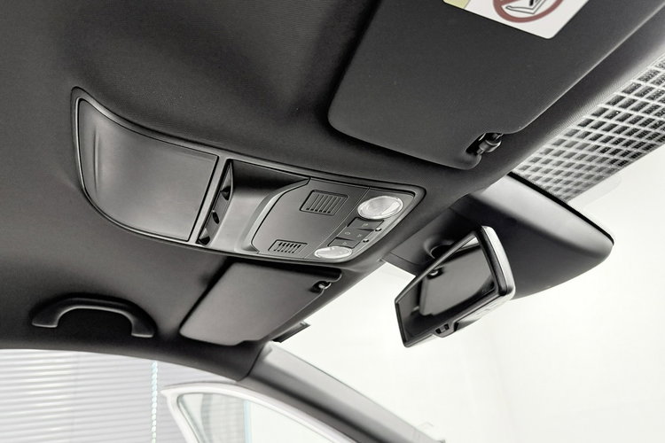 Skoda Octavia RS 2.0 TDI 184KM VRSMode KeyLess LED Bi-Xenon Navi KESKIN 19" Niemiec zdjęcie 35