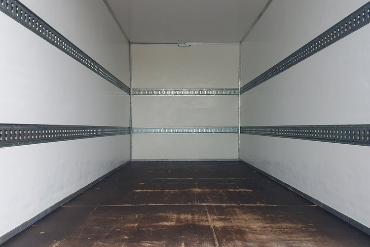 Mercedes Sprinter KONTENER 8EP 4.12x2.15x2.30 KLIMA 314 CDI MANUAL DMC 3500 KG zdjęcie 17