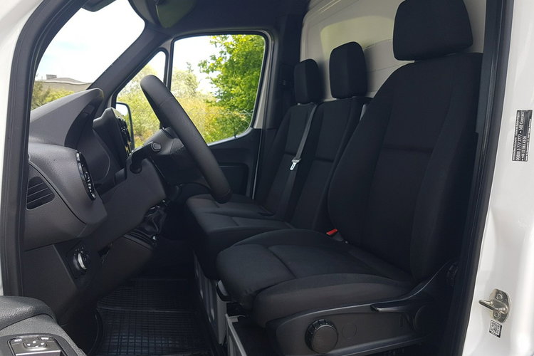 Mercedes Sprinter KONTENER 8EP 4.12x2.15x2.30 KLIMA 314 CDI MANUAL DMC 3500 KG zdjęcie 7