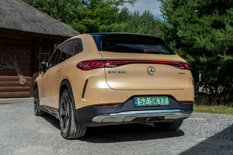 Mercedes EQE 500 SUV / 4MATIC / 90kWh / BEZWYPADKOWY / SALON POLSKA / 1 WŁAŚCICIEL zdjęcie 24