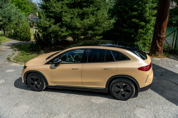 Mercedes EQE 500 SUV / 4MATIC / 90kWh / BEZWYPADKOWY / SALON POLSKA / 1 WŁAŚCICIEL zdjęcie 28
