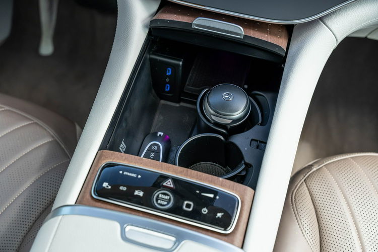 Mercedes EQE 500 SUV / 4MATIC / 90kWh / BEZWYPADKOWY / SALON POLSKA / 1 WŁAŚCICIEL zdjęcie 60