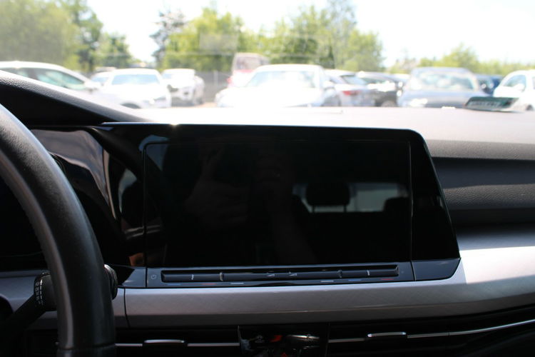 Volkswagen Golf LIFE Asystent Salon Polska Gwarancja zdjęcie 20