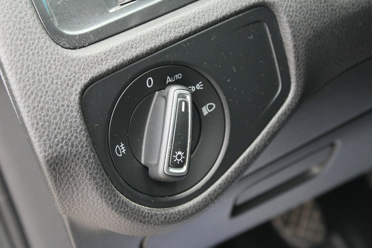 Volkswagen Golf Comfortline App Connect Gwarancja Auto-Hold zdjęcie 18