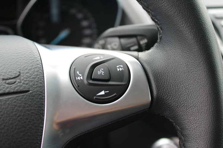 Ford Kuga Panorama SONY G.Fotele Automat zdjęcie 19