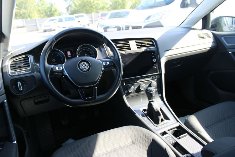 Volkswagen Golf Comfortline A Gwarancja Auto-Hold zdjęcie 14