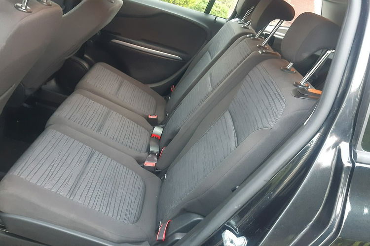 Zafira Opel Zafira Tourer 1.4 Turbo Style zdjęcie 7