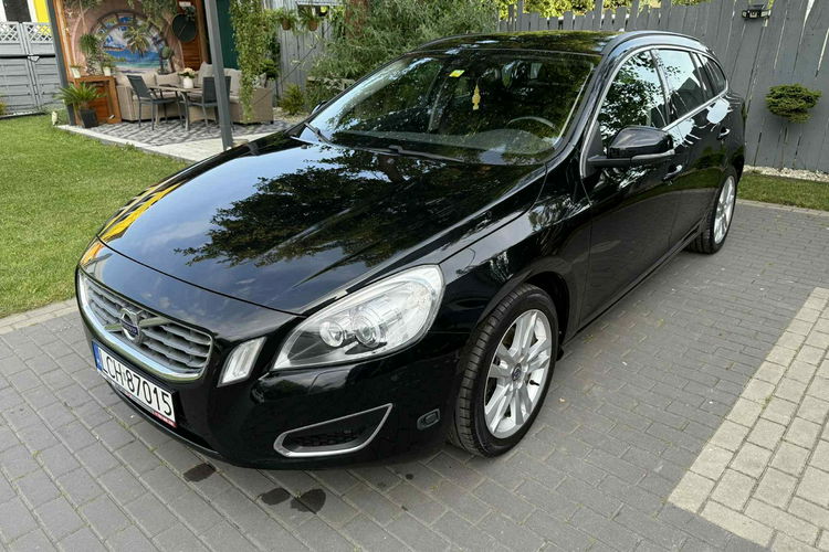 Volvo V60 Niemcy Dobrze wyposażone zdjęcie 1