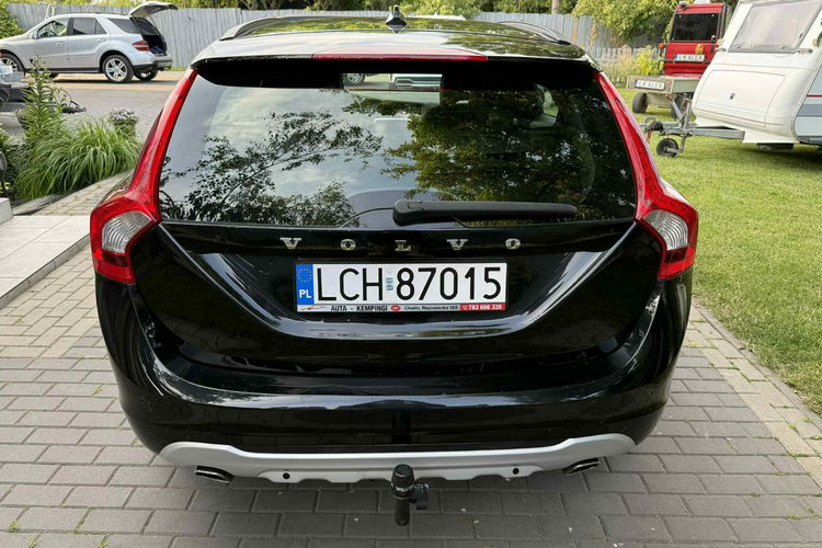 Volvo V60 Niemcy Dobrze wyposażone zdjęcie 10