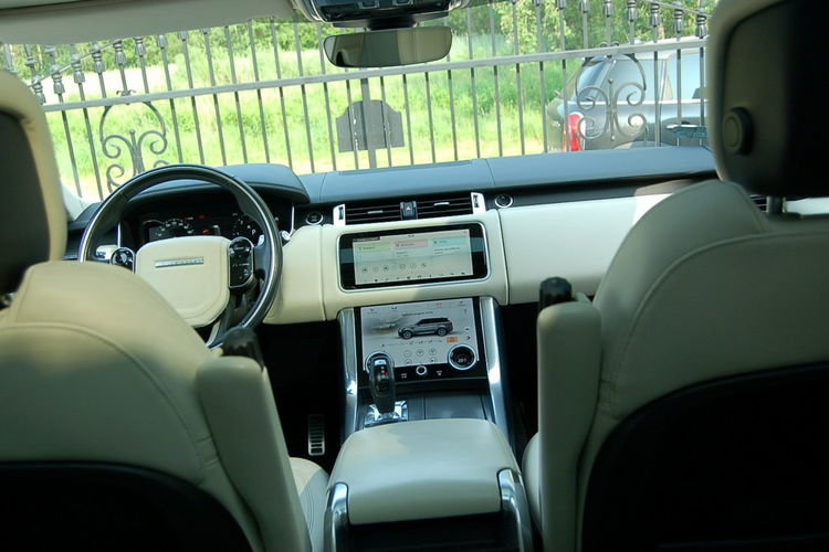 Land Rover Range Rover Sport S / 4.4 SD V8 / 340 HP/ SALON POLSKA / BEZWYPADKOWY / FV 23 % zdjęcie 21