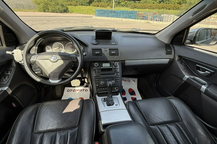 Volvo XC 90 2.4d5 automat 7os. Skóry Navi DVD doinwestowany bezwypadek gwarancja zdjęcie 22