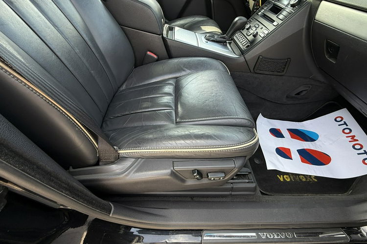 Volvo XC 90 2.4d5 automat 7os. Skóry Navi DVD doinwestowany bezwypadek gwarancja zdjęcie 32