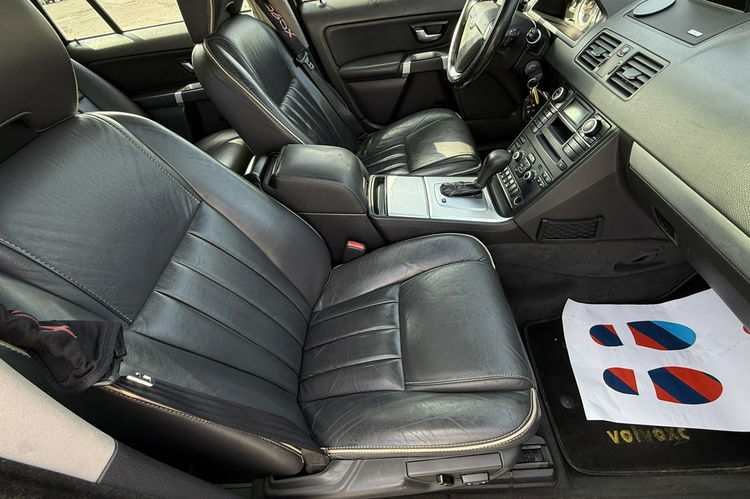 Volvo XC 90 2.4d5 automat 7os. Skóry Navi DVD doinwestowany bezwypadek gwarancja zdjęcie 33
