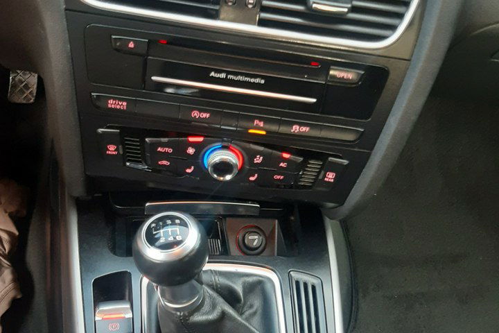 A4 Audi A4 2.0 TFSI E85 Ambiente zdjęcie 3