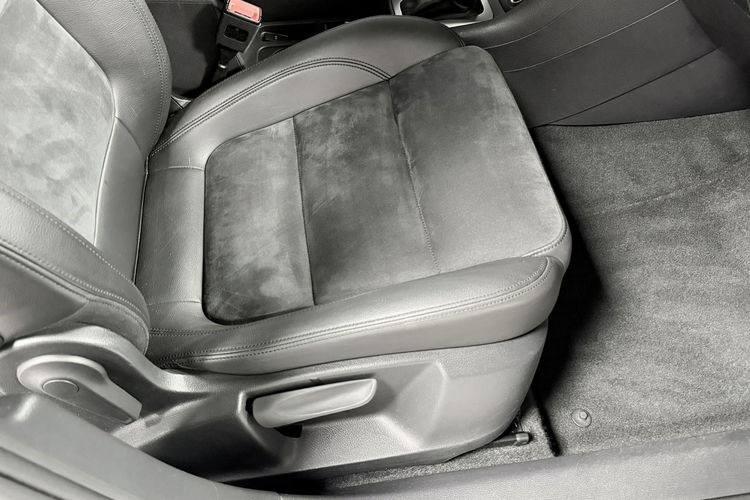 Seat Alhambra 2.0TDI 177KM DSG I-Tech 7-osobowy Keyless BiXenon Alcantara zdjęcie 18