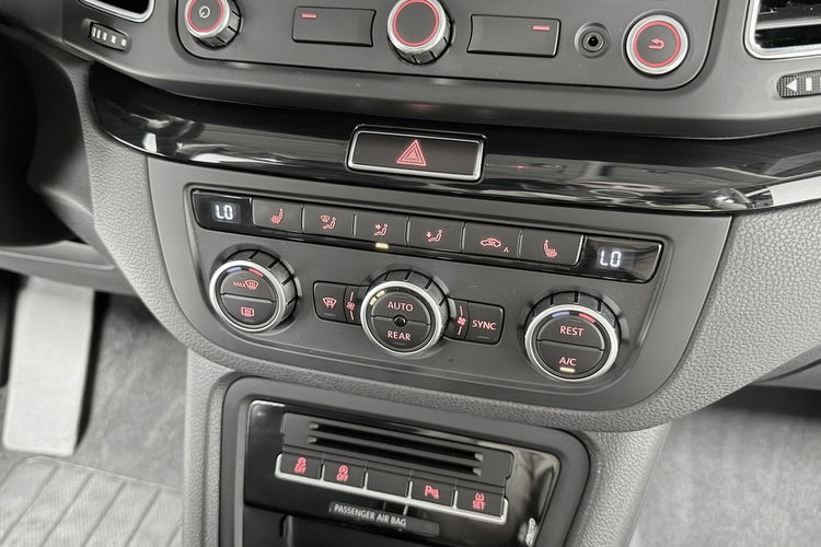 Seat Alhambra 2.0TDI 177KM DSG I-Tech 7-osobowy Keyless BiXenon Alcantara zdjęcie 24