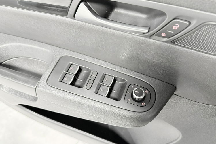 Seat Alhambra 2.0TDI 177KM DSG I-Tech 7-osobowy Keyless BiXenon Alcantara zdjęcie 42