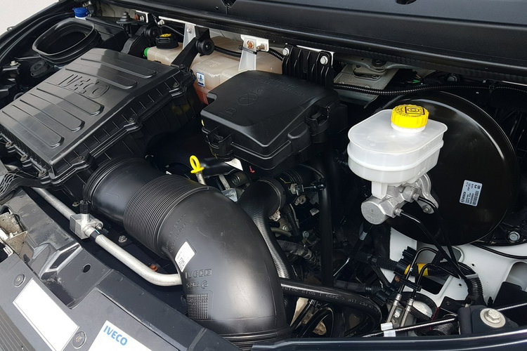 Iveco Daily KONTENER NISKOPODŁOGOWY 4.43x2.23x2.42 SKLEP BAR FOODTRUCK KAMPER AC zdjęcie 12