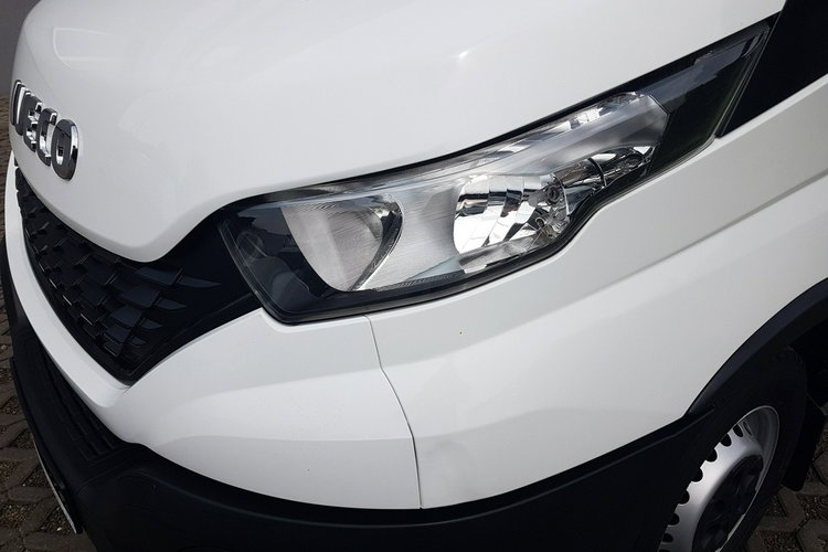 Iveco Daily KONTENER NISKOPODŁOGOWY 4.43x2.23x2.42 SKLEP BAR FOODTRUCK KAMPER AC zdjęcie 21