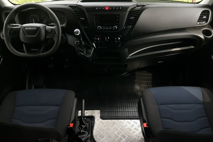 Iveco Daily KONTENER NISKOPODŁOGOWY 4.43x2.23x2.42 SKLEP BAR FOODTRUCK KAMPER AC zdjęcie 26