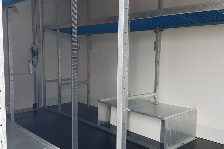 Iveco Daily KONTENER NISKOPODŁOGOWY 4.43x2.23x2.42 SKLEP BAR FOODTRUCK KAMPER AC zdjęcie 36