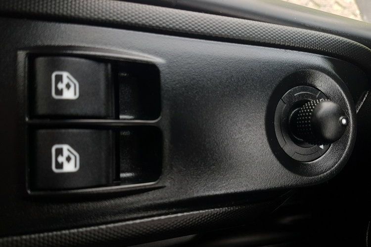 Iveco Daily KONTENER NISKOPODŁOGOWY 4.43x2.23x2.42 SKLEP BAR FOODTRUCK KAMPER AC zdjęcie 8