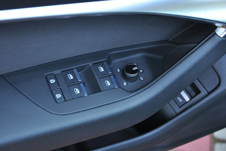 Audi A6 2.0TDI 204KM Quattro S-tronic Kamery360 LED Matrix El.klapa Gwar.Deale zdjęcie 10