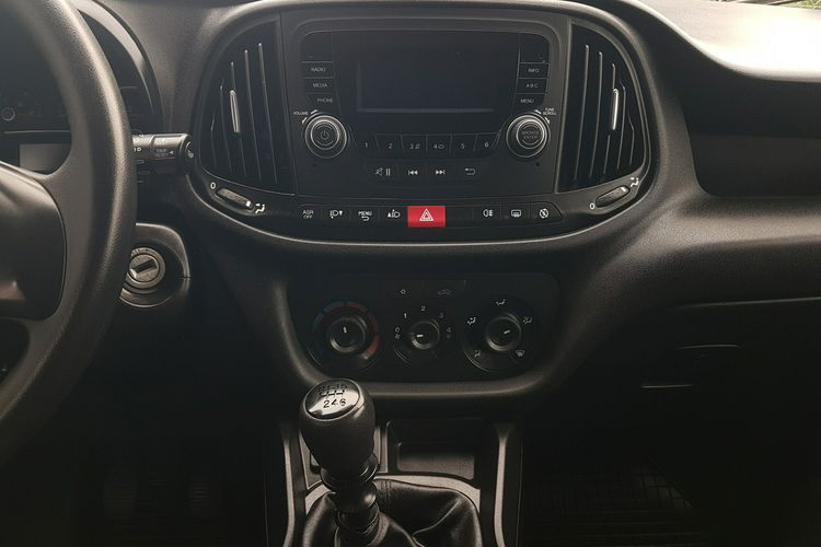 Fiat Doblo MAXI 5 OSÓB DŁUGI KLIMA 6-BIEGÓW KRAJOWY 2 X DRZWI BOCZNE PRZESUWNE zdjęcie 10