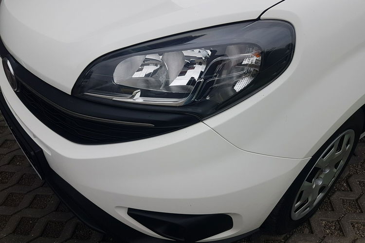 Fiat Doblo MAXI 5 OSÓB DŁUGI KLIMA 6-BIEGÓW KRAJOWY 2 X DRZWI BOCZNE PRZESUWNE zdjęcie 22