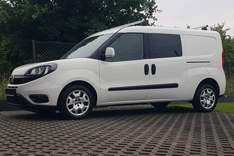 Fiat Doblo MAXI 5 OSÓB DŁUGI KLIMA 6-BIEGÓW KRAJOWY 2 X DRZWI BOCZNE PRZESUWNE zdjęcie 35