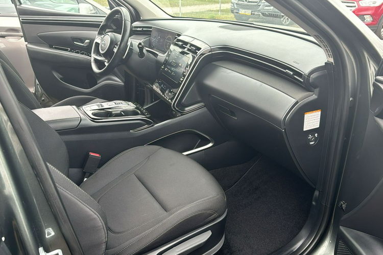 Hyundai Tucson hybryda plug-in, 4WD, automat, zarejestrowany zdjęcie 15