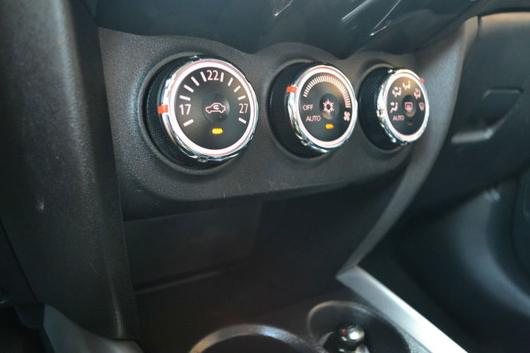 Citroen C4 Aircross Nawigacja ELektryczne/Podgrz. fotele Xenon Serwis LED KeylessGo zdjęcie 24