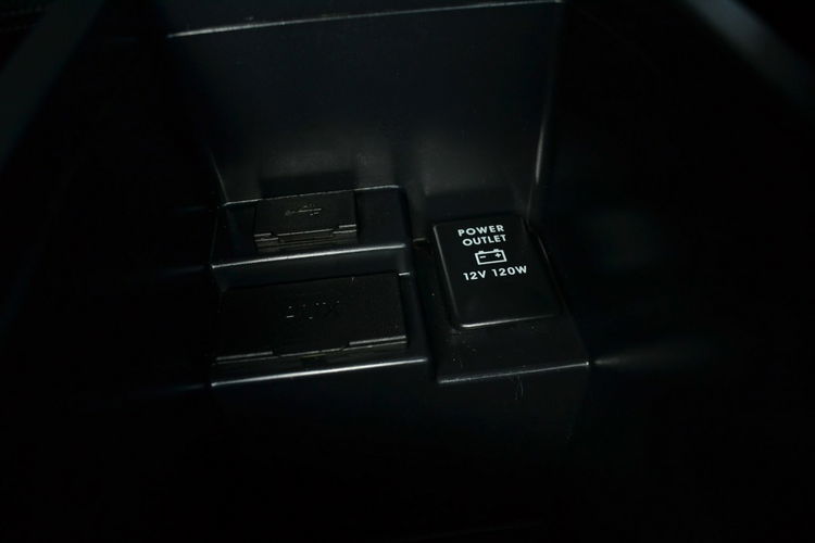 Citroen C4 Aircross Nawigacja ELektryczne/Podgrz. fotele Xenon Serwis LED KeylessGo zdjęcie 25