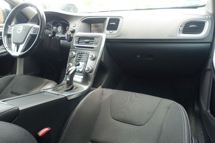 Volvo S60 Oferta Prywatna Salon Polska 1.6 Benzyna 150 KM Automat zdjęcie 16