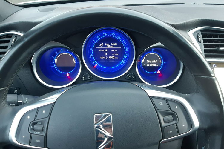 DS Automobiles DS 4 DS4 automobiles Sport Chic 1.6 THP zdjęcie 15