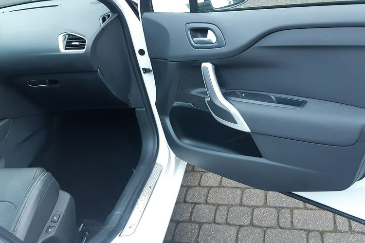 DS Automobiles DS 4 DS4 automobiles Sport Chic 1.6 THP zdjęcie 24