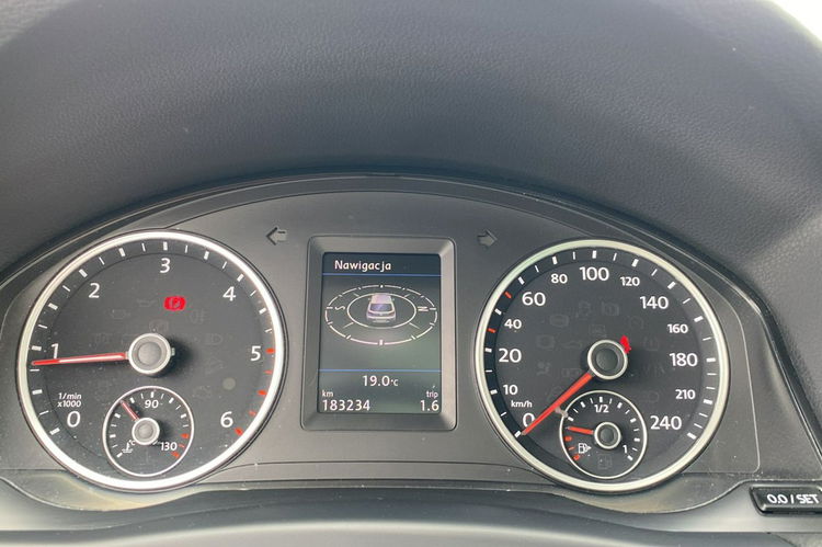 Volkswagen Tiguan 2.0tdi panorama dach skóry Navi kamera zamiana bezwypadkowy 1 .gwara zdjęcie 44