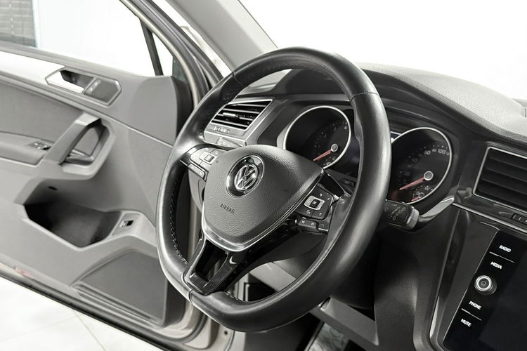 Volkswagen Tiguan 1.4TSi140KM ACT Highline DSG ACC KeylessGo LED Navi PL Salon zdjęcie 18