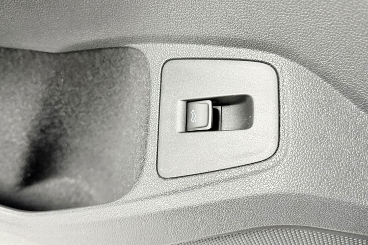 Volkswagen Tiguan 1.4TSi140KM ACT Highline DSG ACC KeylessGo LED Navi PL Salon zdjęcie 30